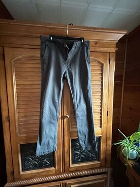 George Men's Gray Chino Pants